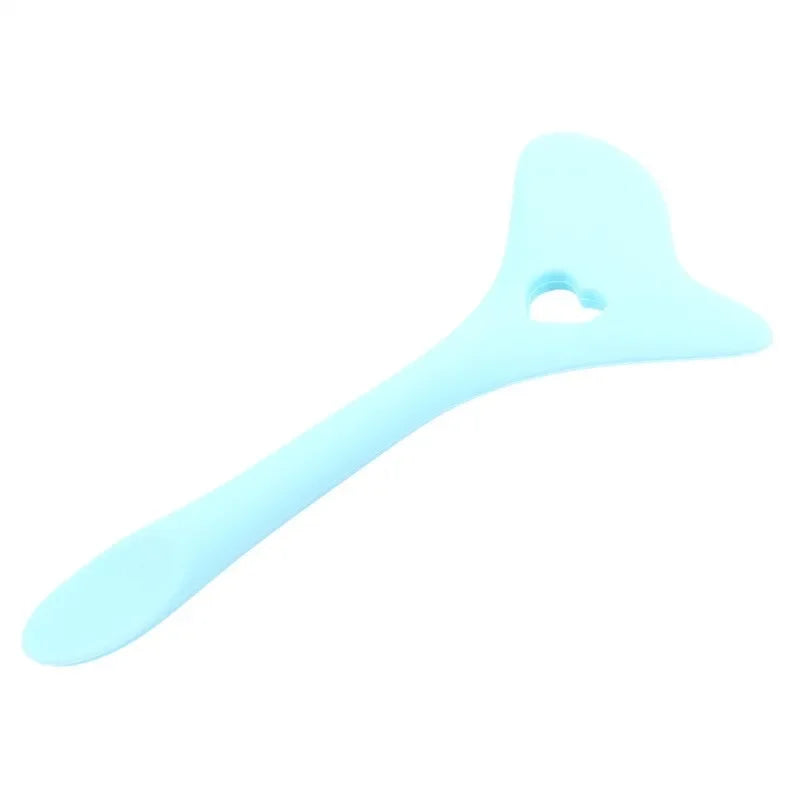 Multi-Functional Silicone Eyeliner & Lipstick Stencil Tool