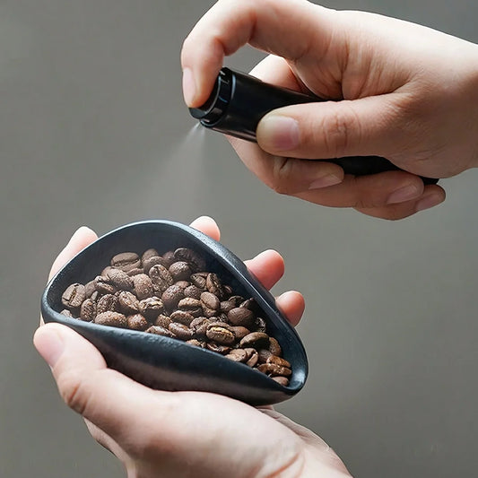 Anti-Static Coffee Bean Spray Bottle for Precision Grinding